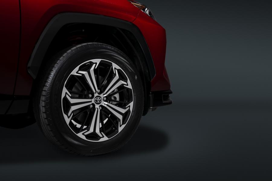 Колеса Toyota RAV4 Prime 2020 года  (NA) (фото 12 из 41)